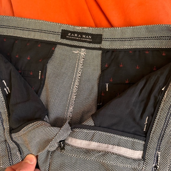 Beautiful pants - Picture 2 of 2